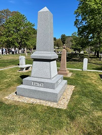 Topsfield Monument to the Smith Family